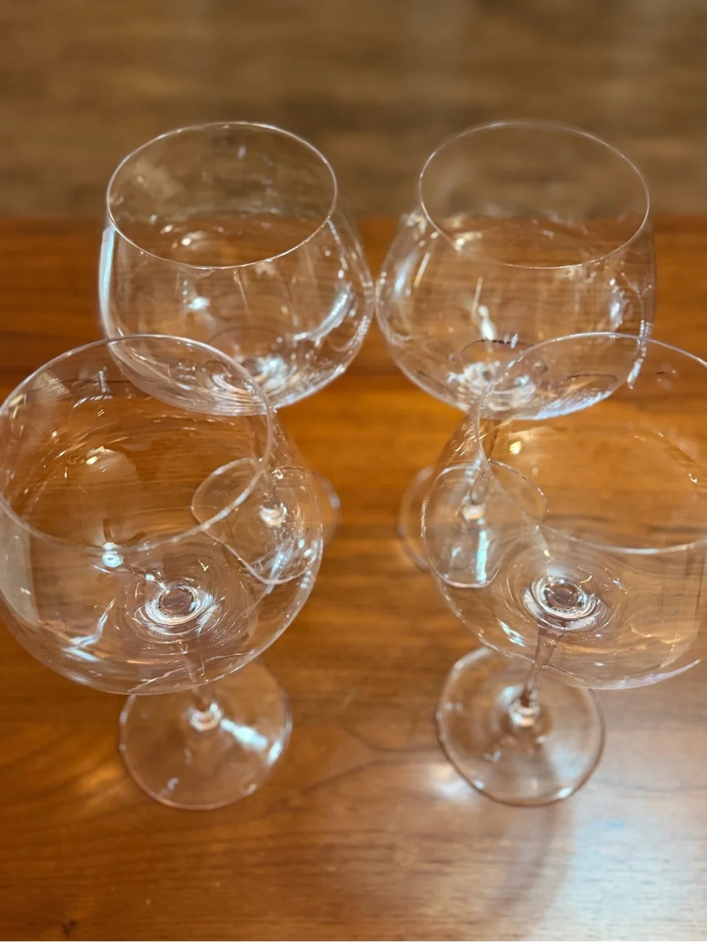 Ultra lightweight Oversized Wine Glasses Set of 4- for wine/ cocktail/ mocktails
